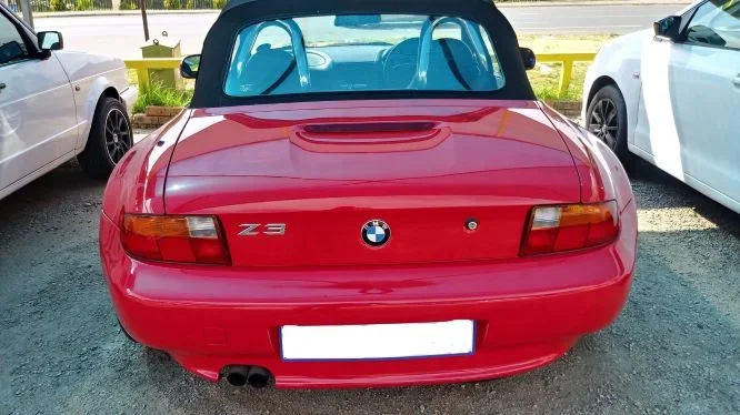 BMW Z3 Hellrot 2.webp
