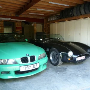 Media '2 cars 1 purpose: enjoying motoring' in category 'November 2013'